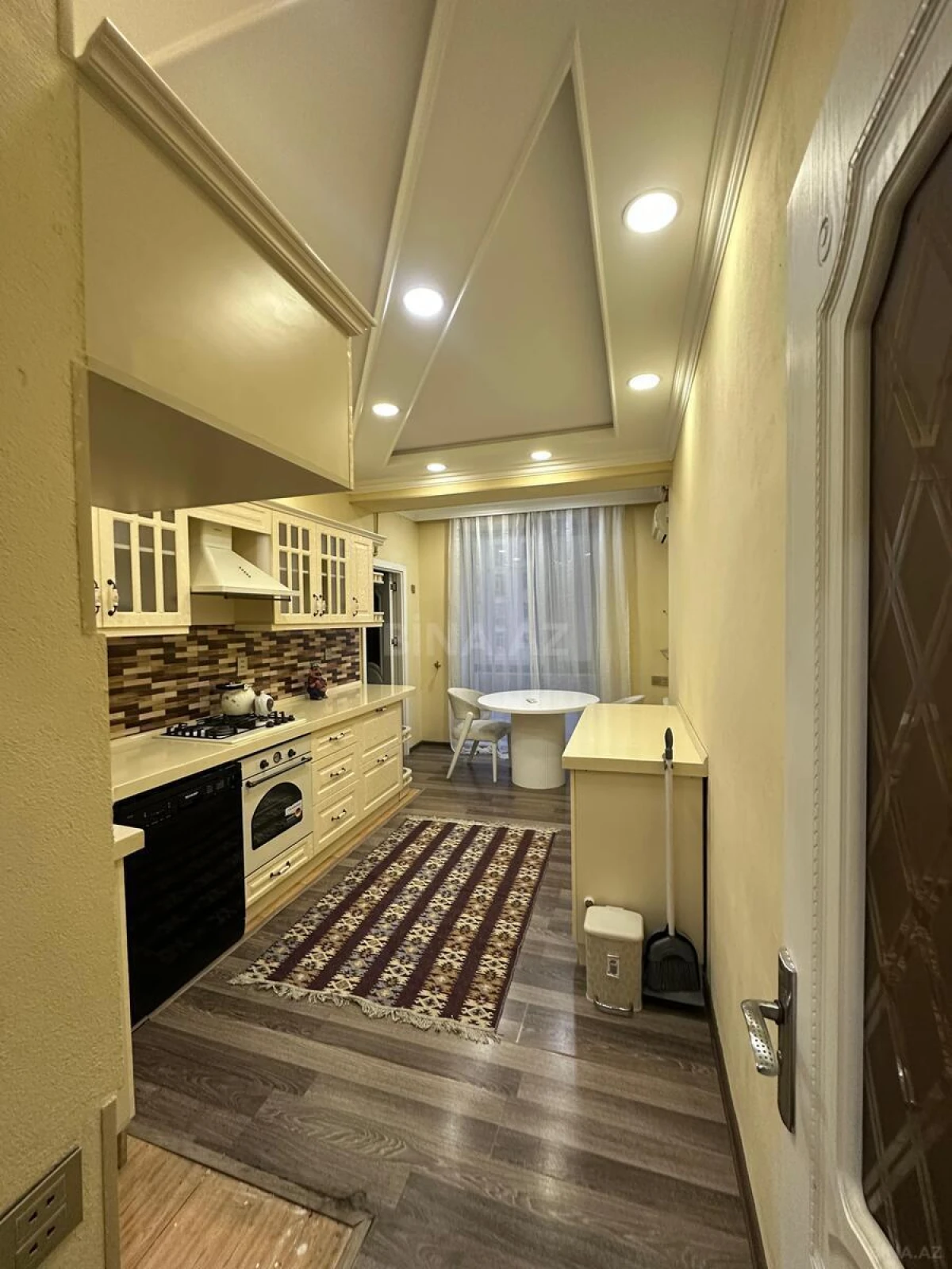Satılır 3 otaqlı mənzil 90 m²