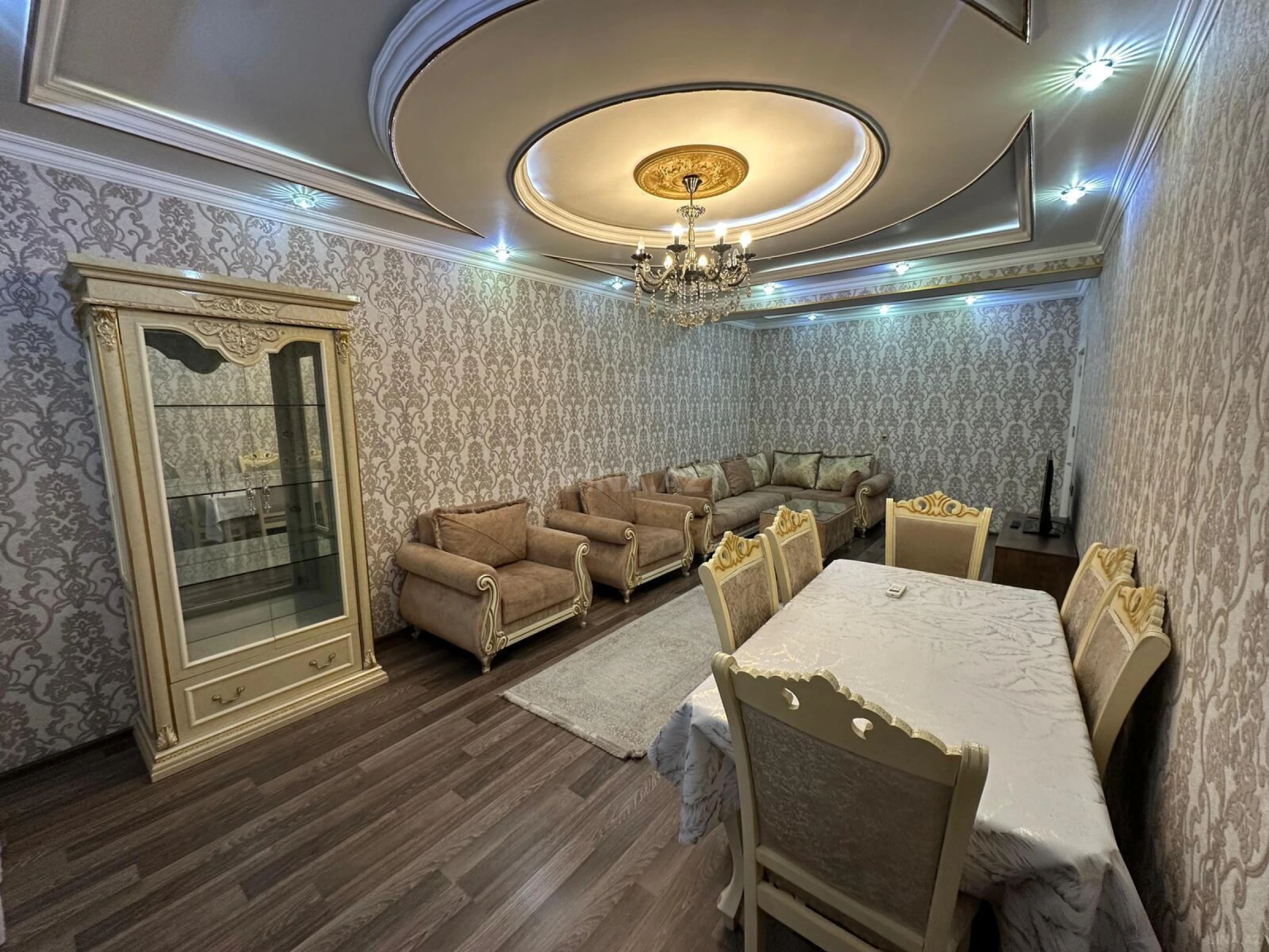 Satılır 3 otaqlı mənzil 90 m²