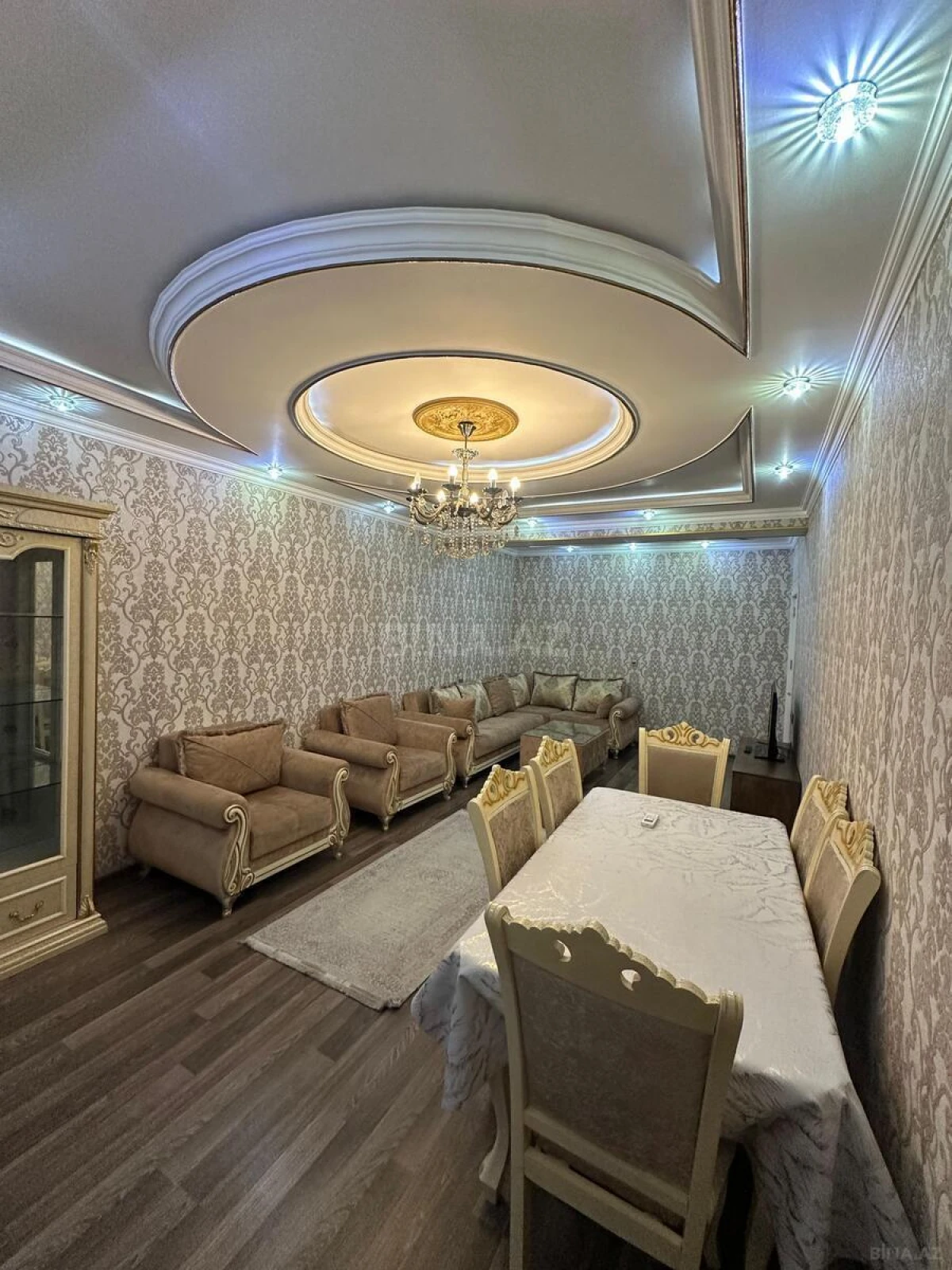 Satılır 3 otaqlı mənzil 90 m²