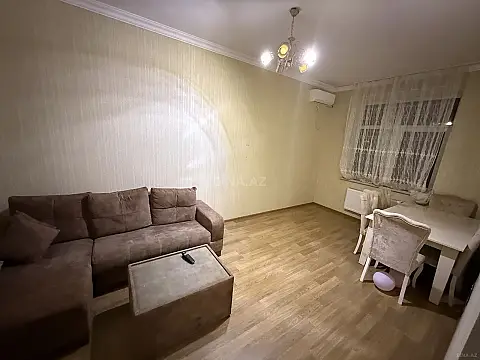 Kirayə verilir 2 otaqlı mənzil 60 m²