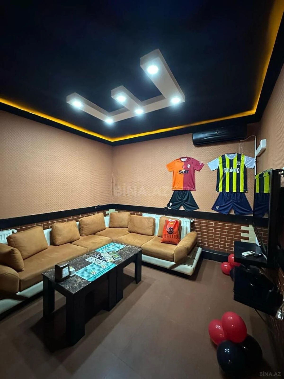 Kirayə verilir obyekt 150 m²