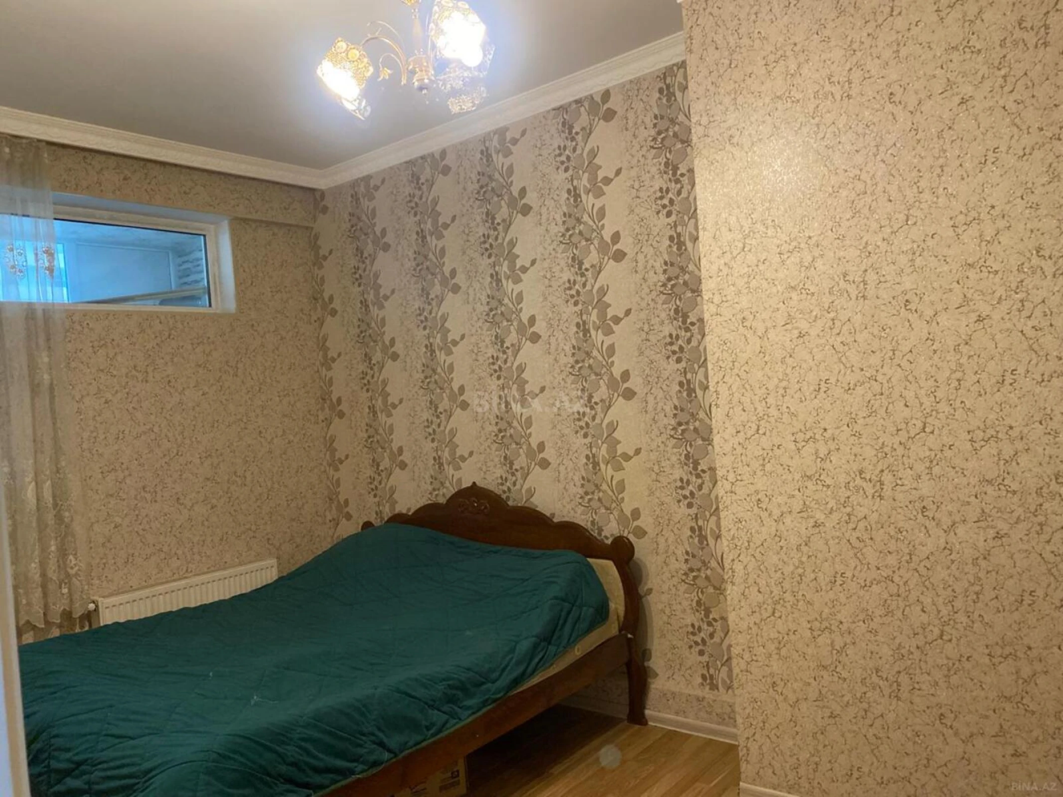 Kirayə verilir 2 otaqlı mənzil 70 m²