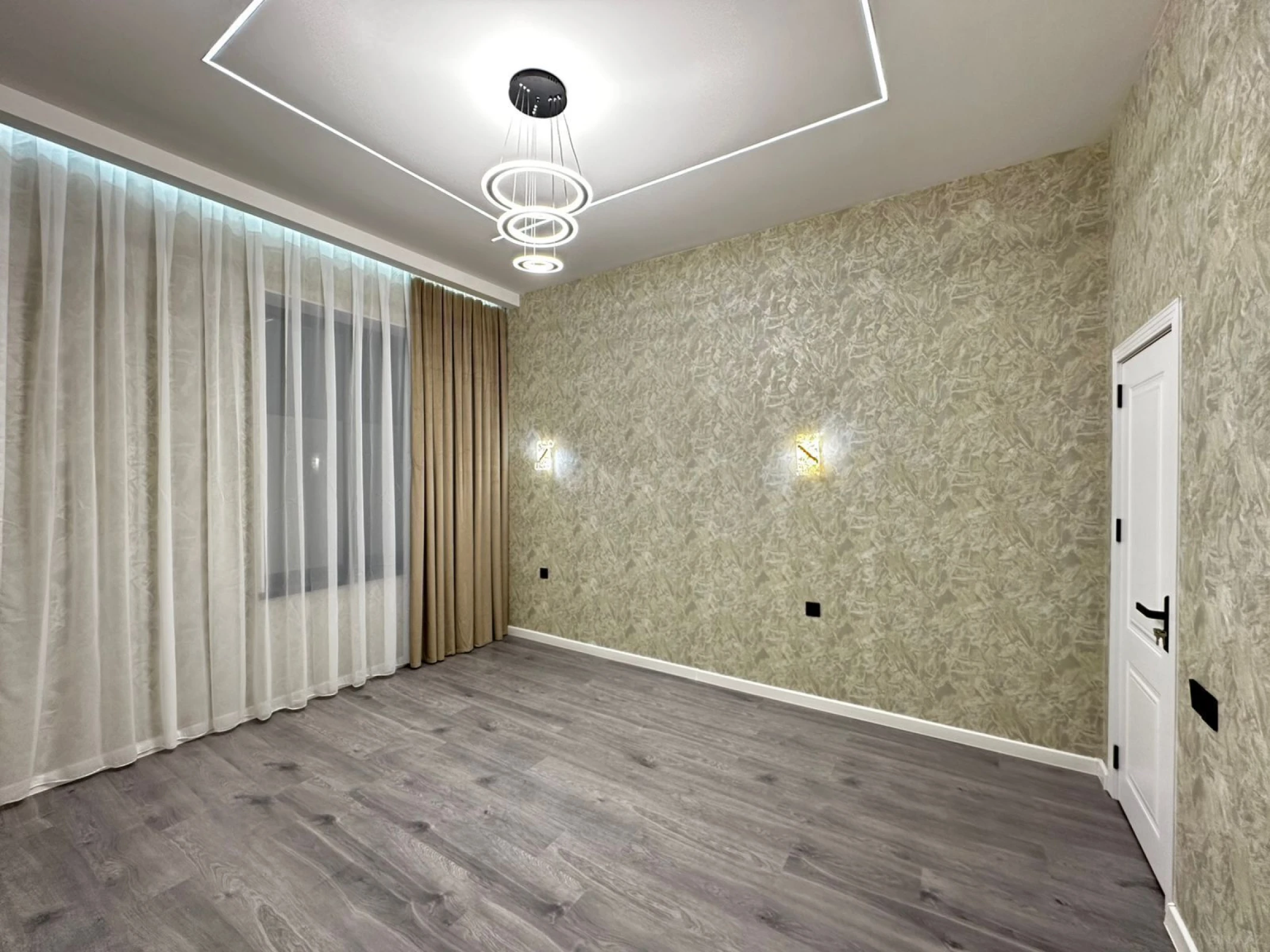 Satılır 4 otaqlı həyət evi 155 m²