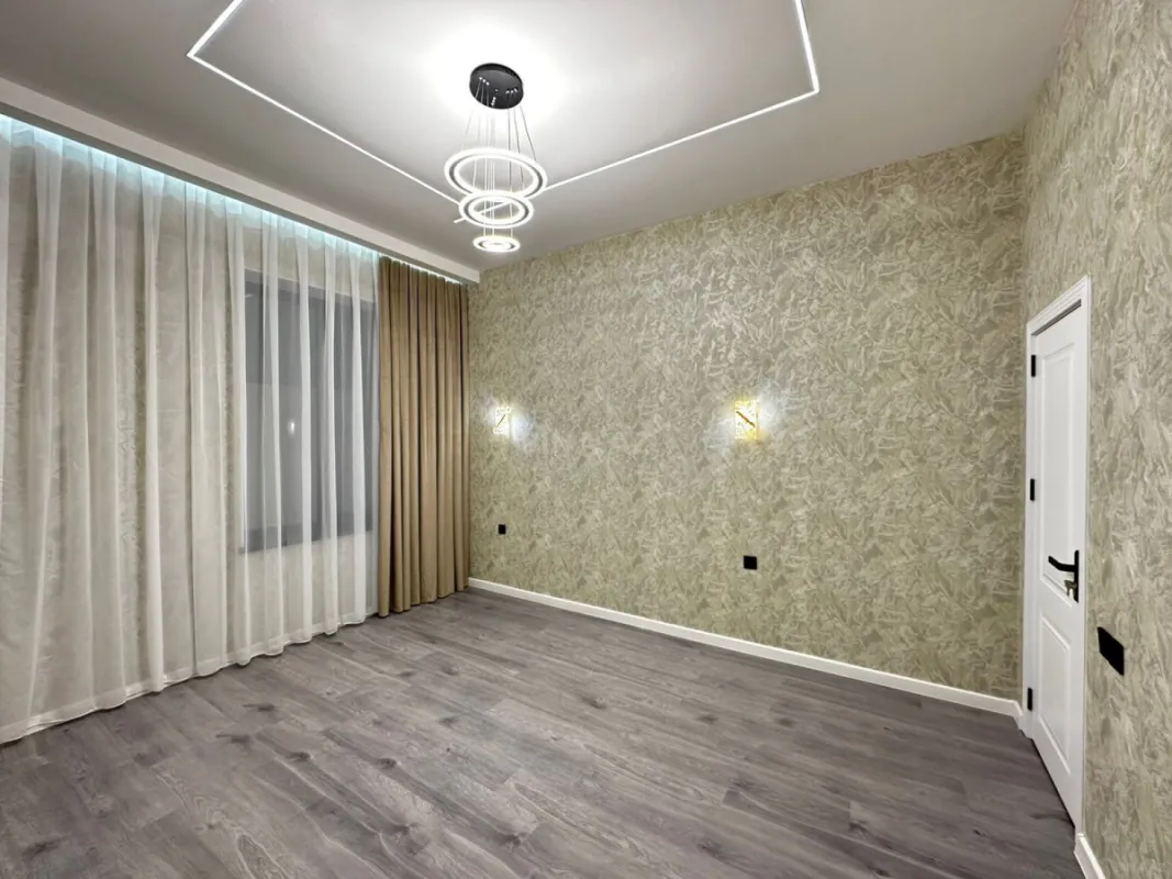 Satılır 4 otaqlı həyət evi 155 m²