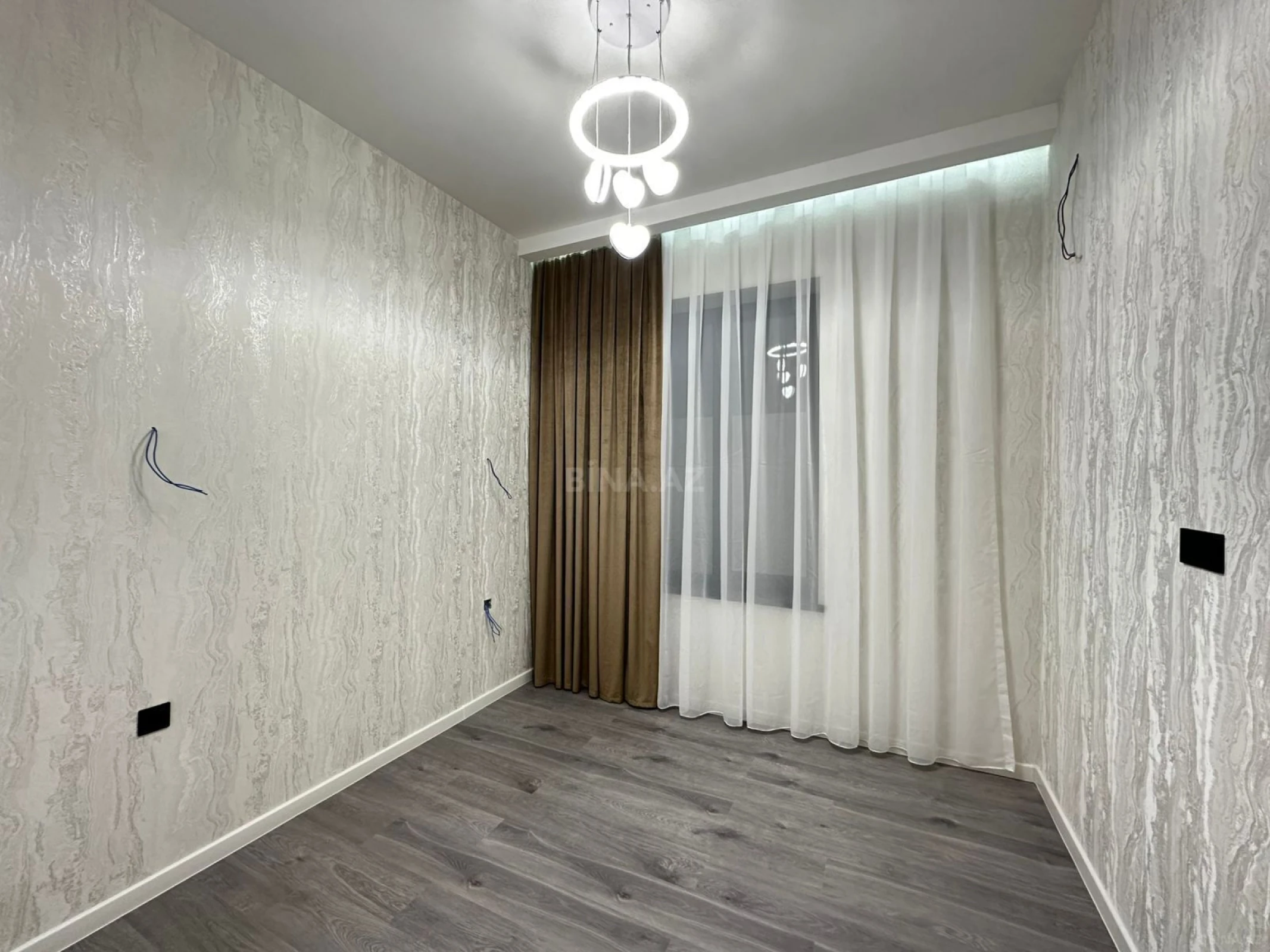 Satılır 4 otaqlı həyət evi 155 m²