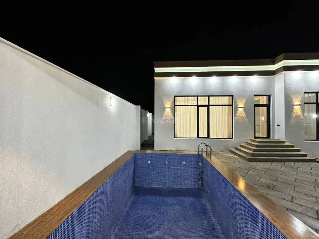 Satılır 4 otaqlı həyət evi 155 m²