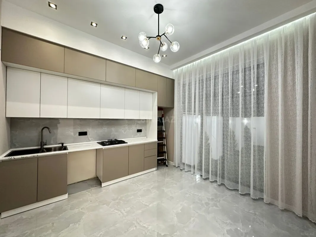 Satılır 4 otaqlı həyət evi 155 m²