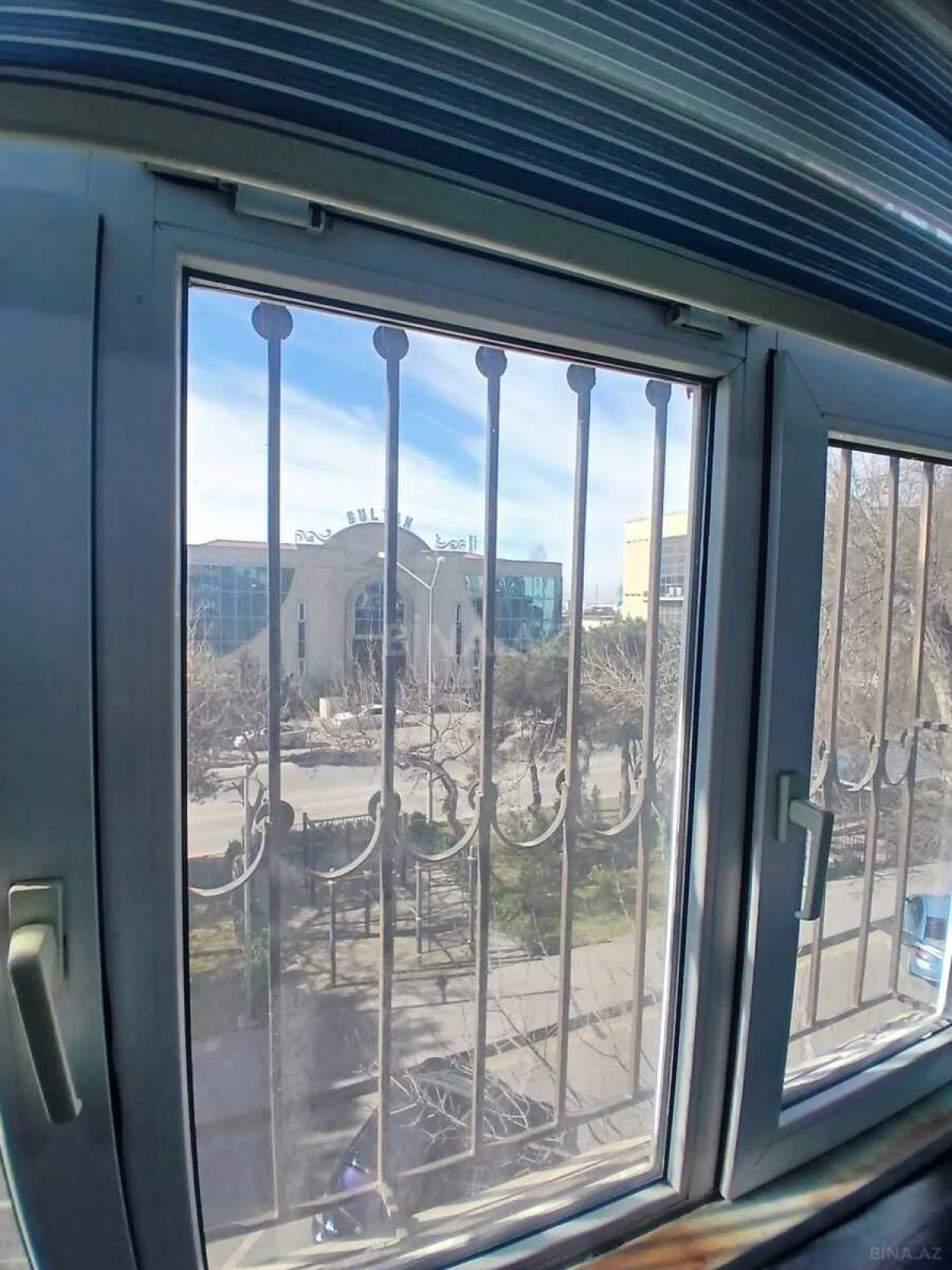 Satılır 3 otaqlı mənzil 55 m²