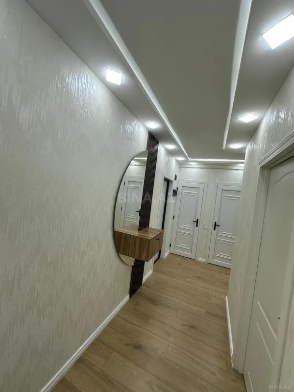 Satılır 2 otaqlı mənzil 65 m²