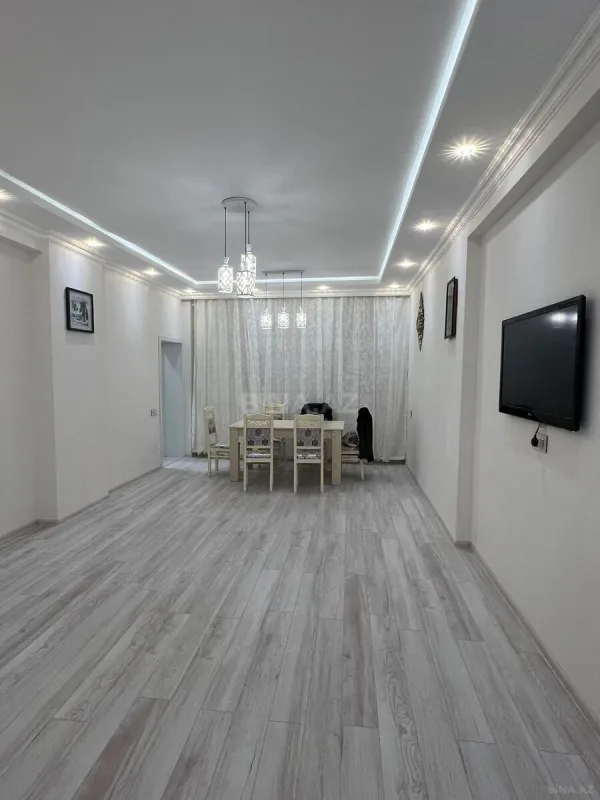 Kirayə verilir 2 otaqlı mənzil 75 m²