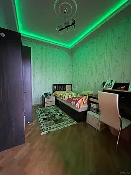 Satılır 4 otaqlı mənzil 186 m²