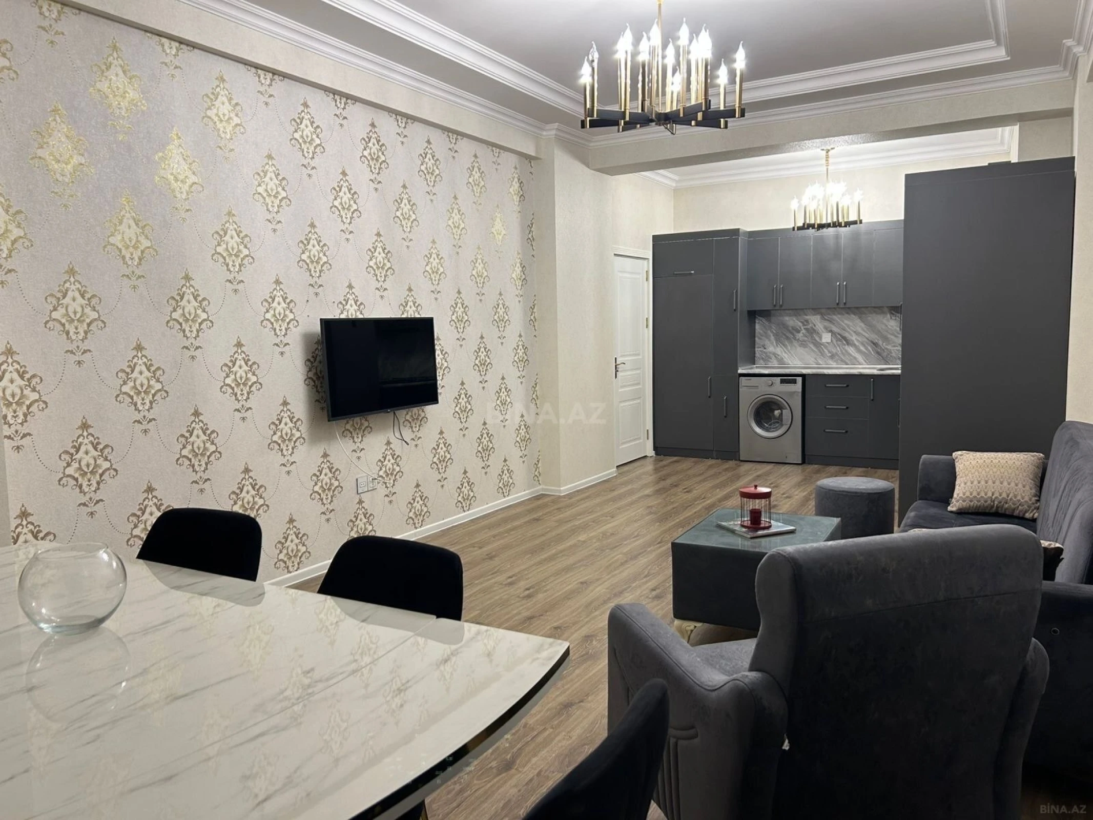Kirayə verilir 3 otaqlı mənzil 120 m²