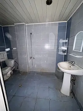 Kirayə verilir 2 otaqlı mənzil 50 m²