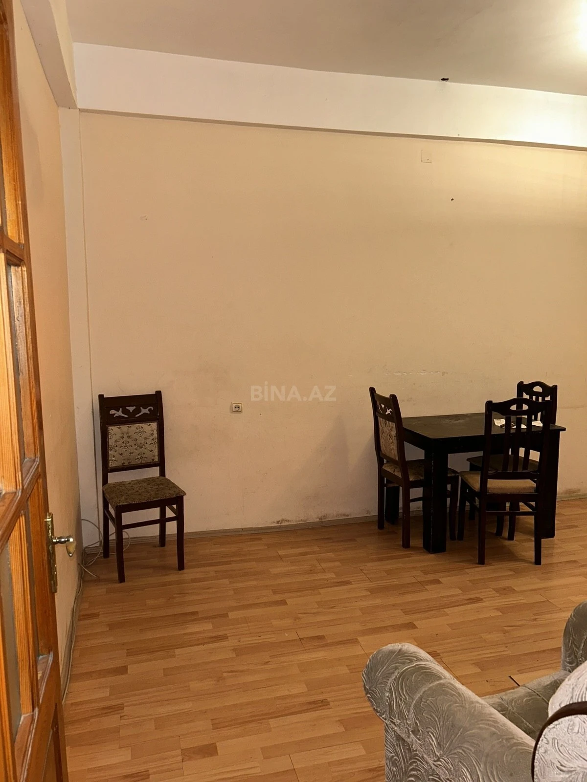 Kirayə verilir 2 otaqlı mənzil 50 m²
