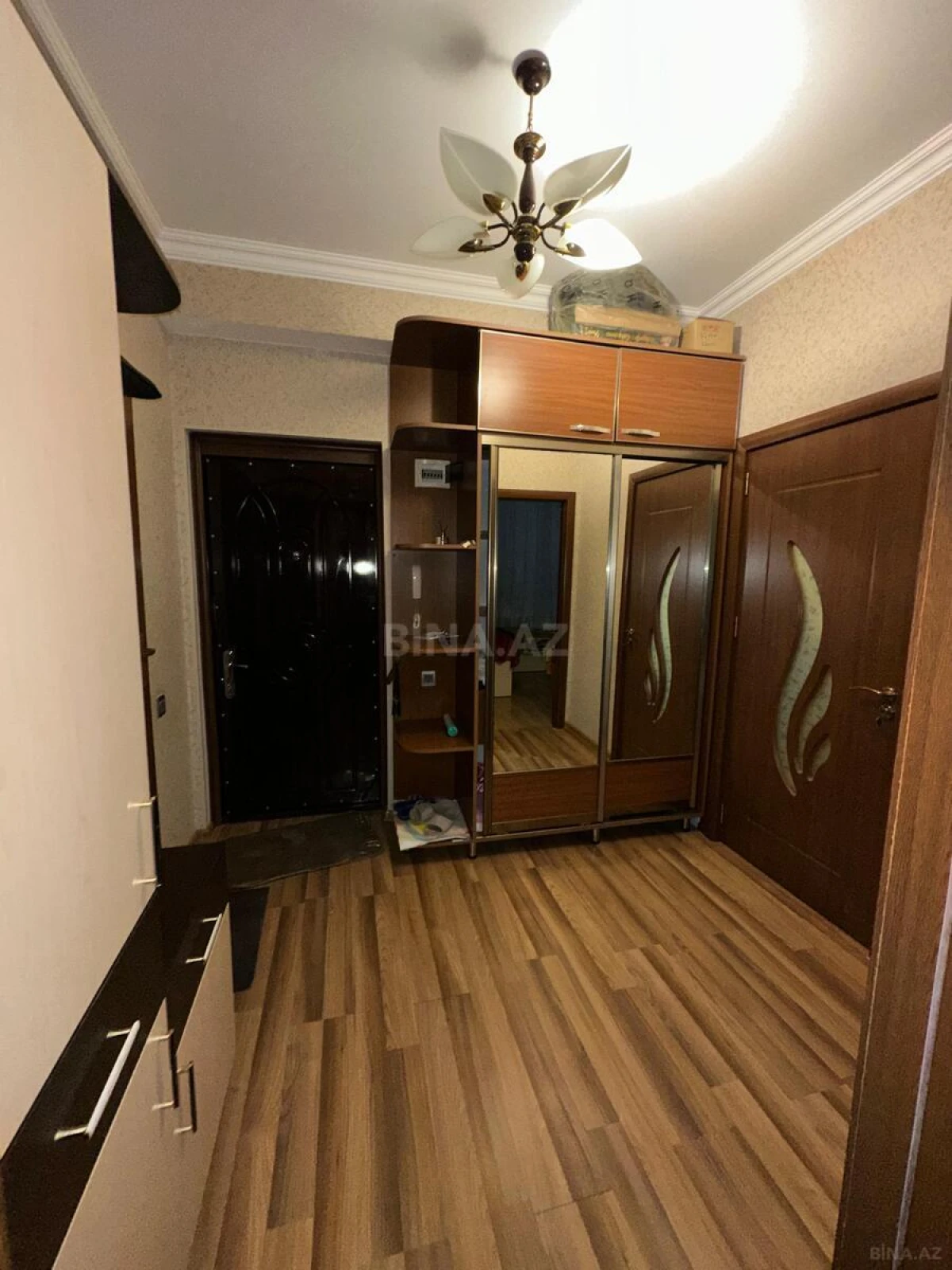 Satılır 2 otaqlı mənzil 52 m²