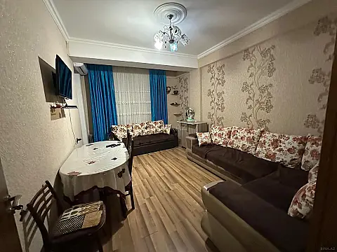 Satılır 2 otaqlı mənzil 52 m²