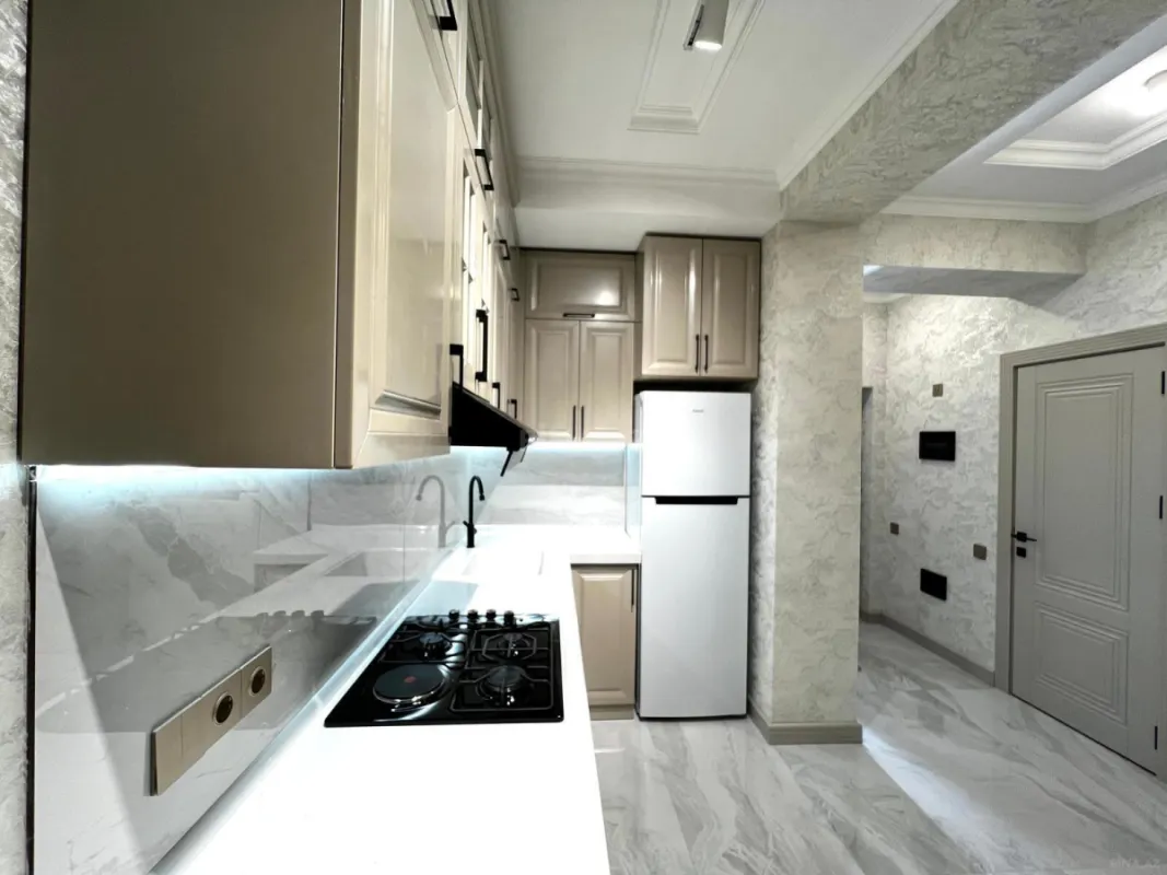 Satılır 3 otaqlı mənzil 80 m²