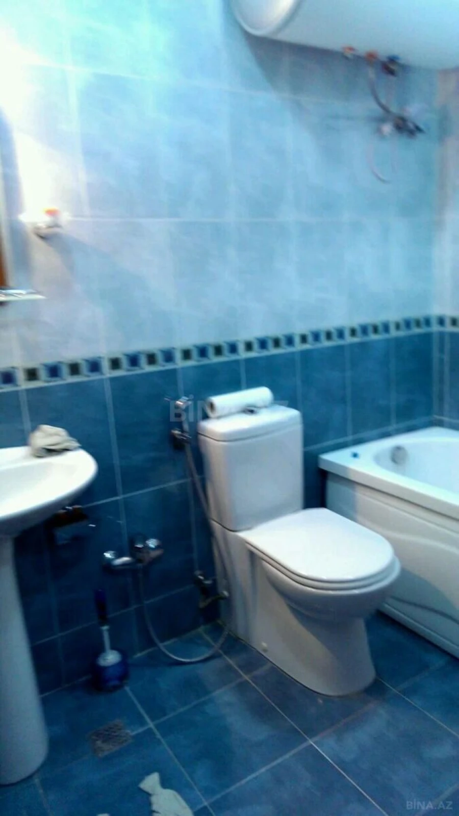 Kirayə verilir 2 otaqlı mənzil 70 m²