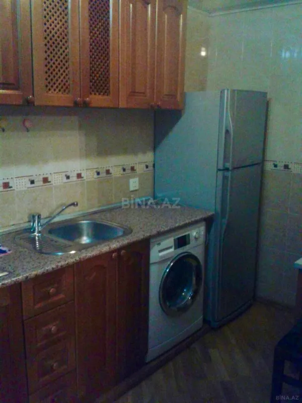 Kirayə verilir 2 otaqlı mənzil 70 m²