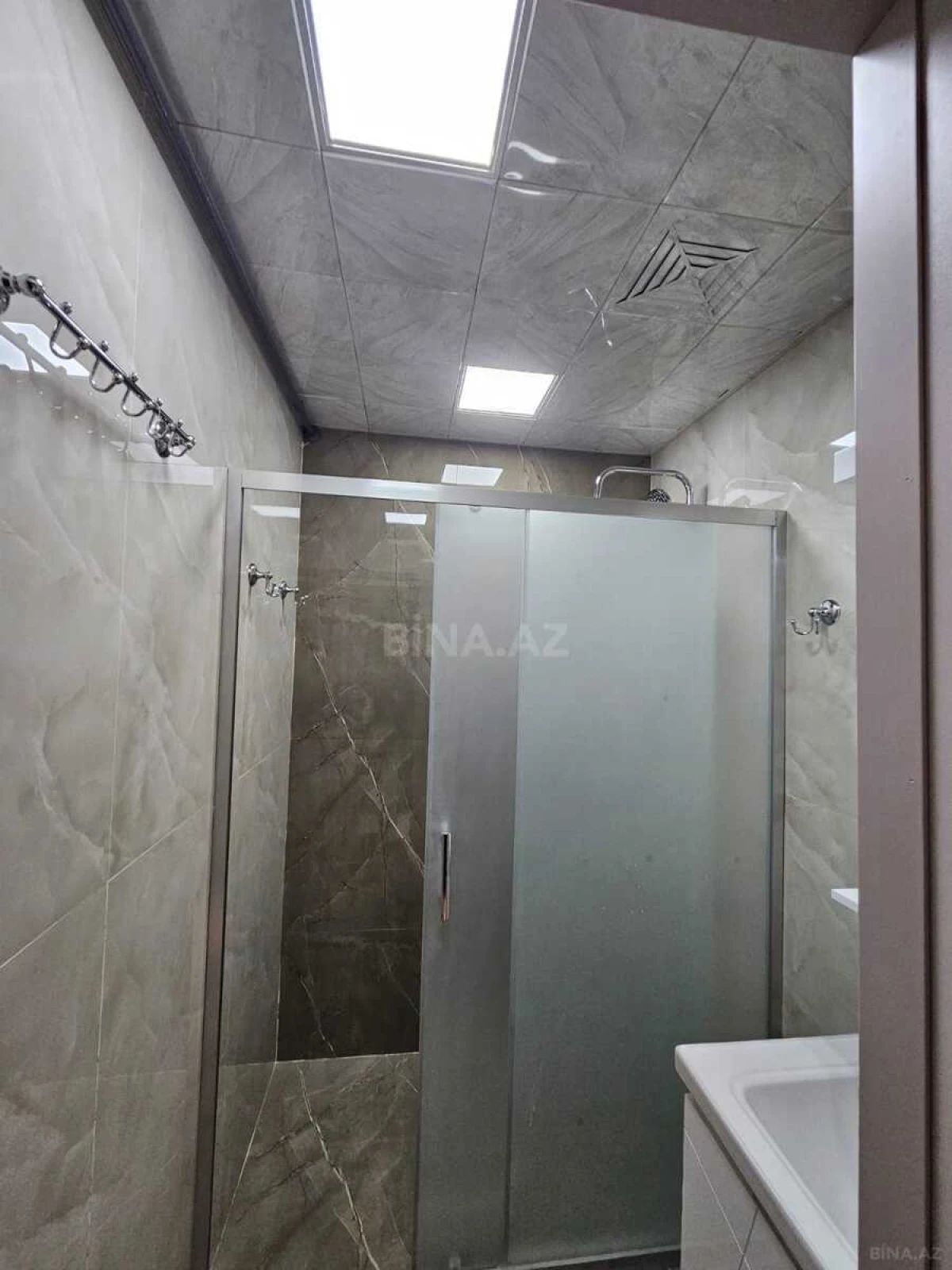 Satılır 3 otaqlı mənzil 55 m²