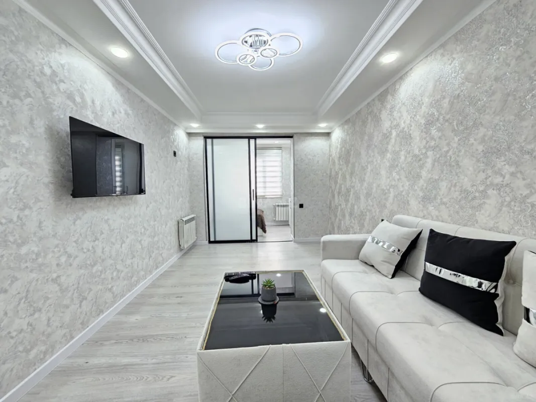 Satılır 2 otaqlı mənzil 35 m²