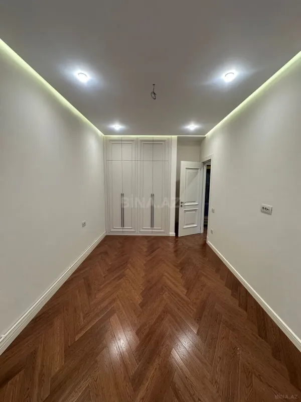 Satılır 2 otaqlı mənzil 68.3 m²