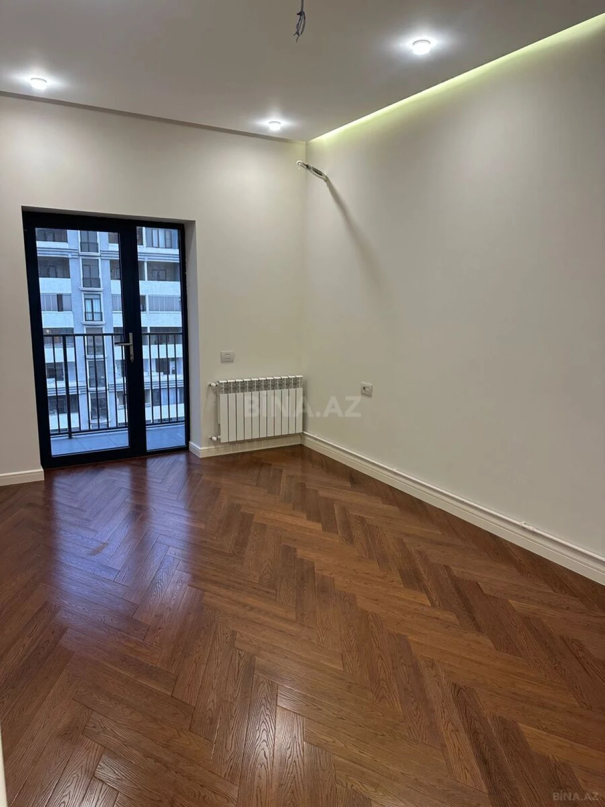 Satılır 2 otaqlı mənzil 68.3 m²
