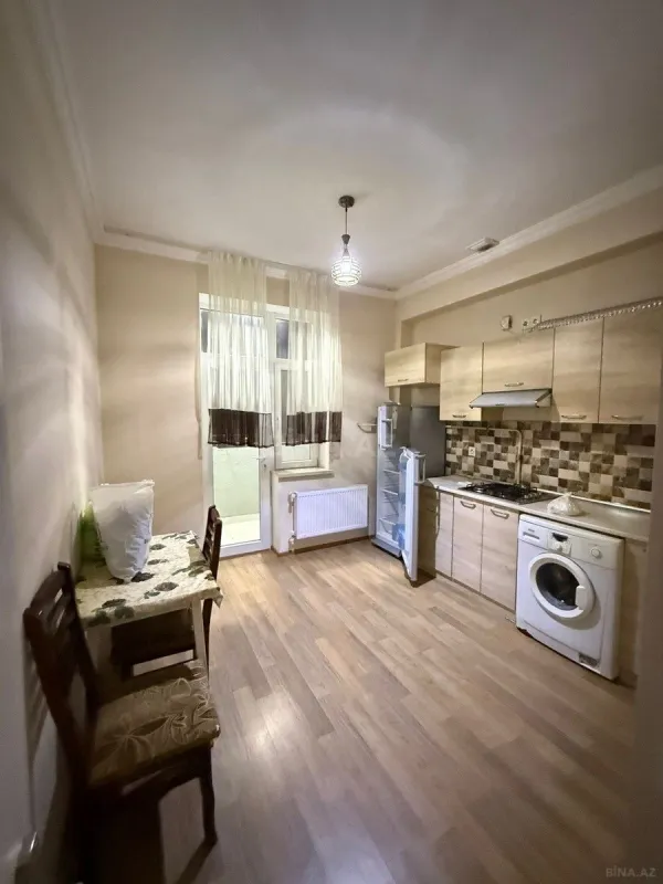 Kirayə verilir 2 otaqlı mənzil 58 m²