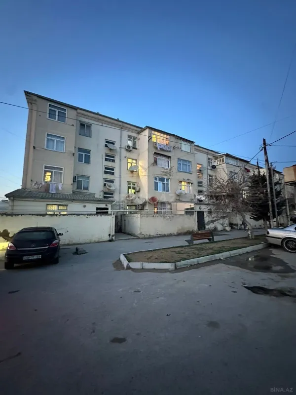 Satılır 2 otaqlı mənzil 45 m²