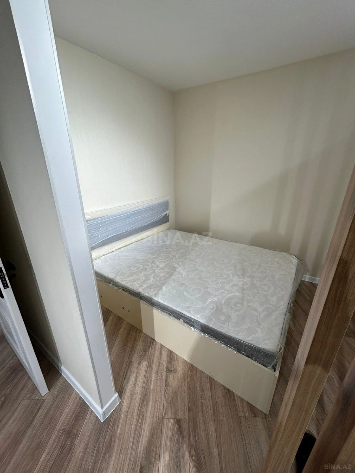 Satılır 2 otaqlı mənzil 45 m²