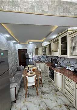 Satılır 3 otaqlı mənzil 122 m²