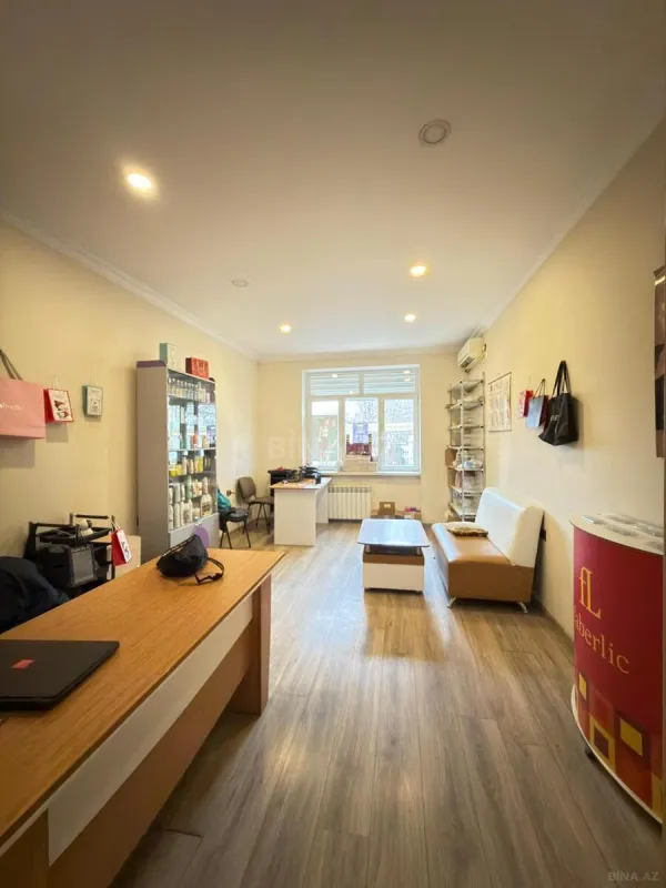 Satılır obyekt 62 m²