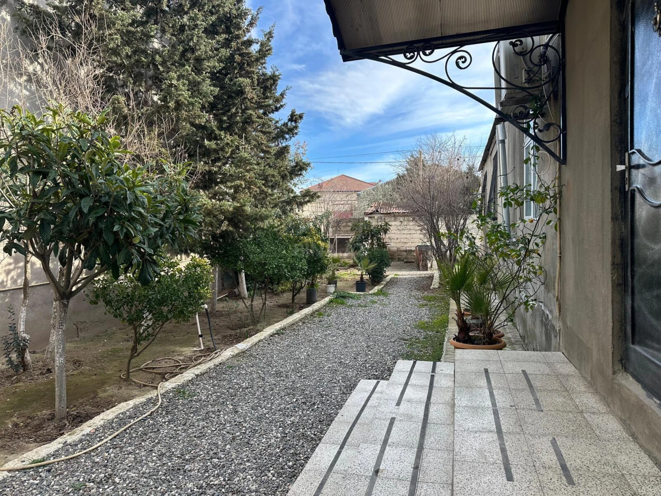 Satılır 4 otaqlı həyət evi 110 m²
