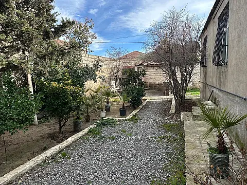 Satılır 4 otaqlı həyət evi 110 m²