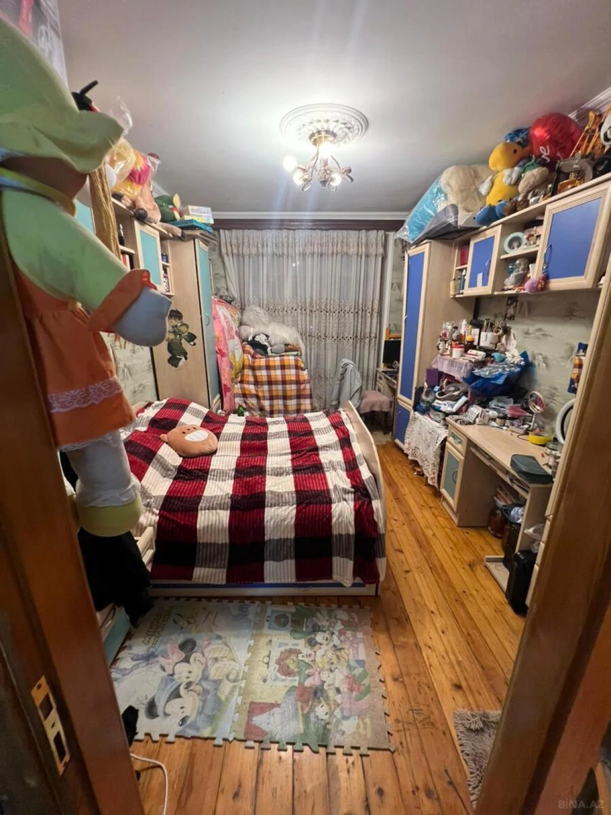 Satılır 5 otaqlı mənzil 110 m²
