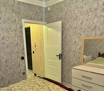 Satılır 2 otaqlı mənzil 49 m²