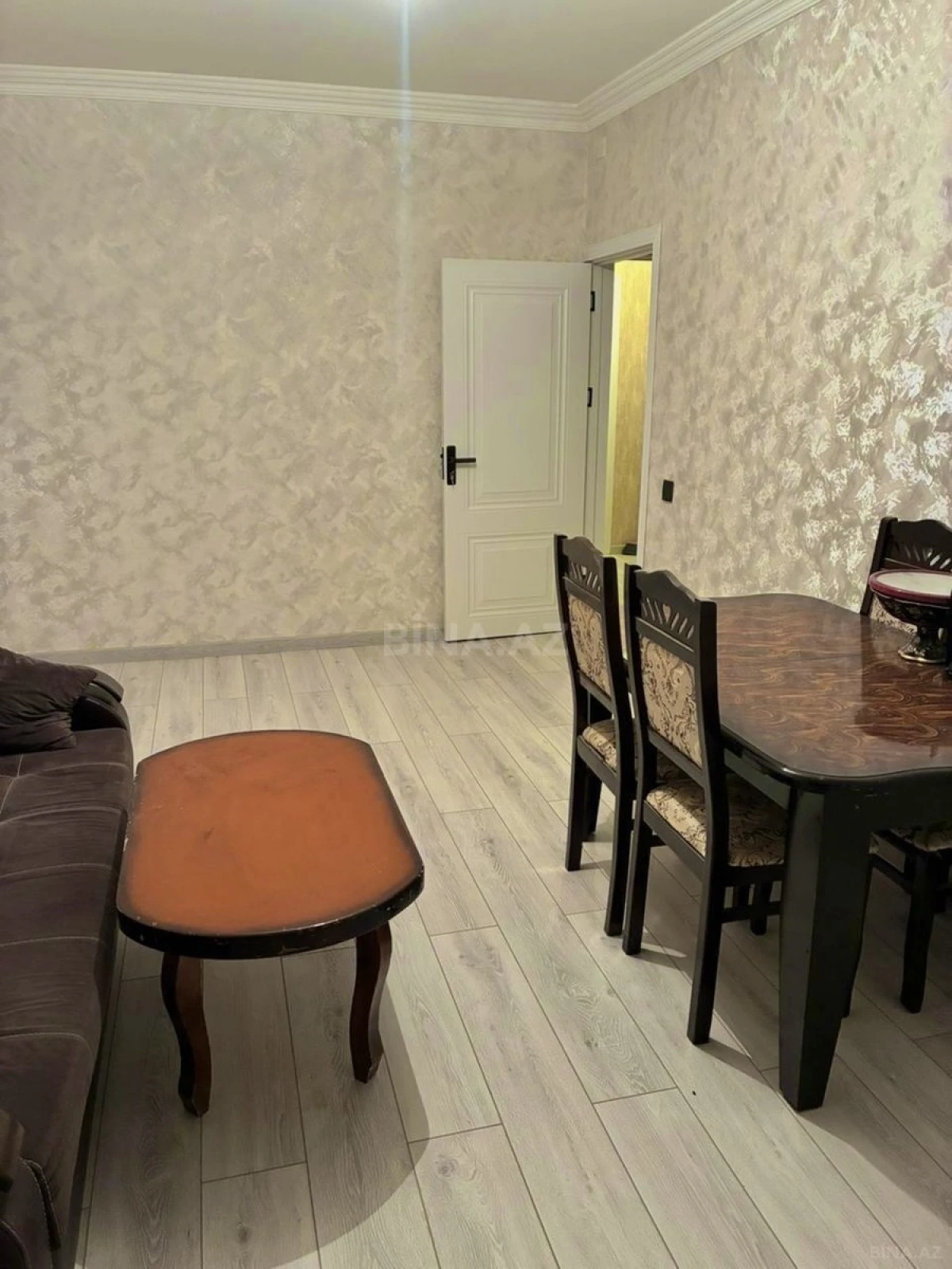 Satılır 2 otaqlı mənzil 49 m²