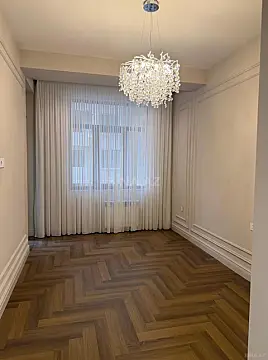Satılır 3 otaqlı mənzil 110 m²
