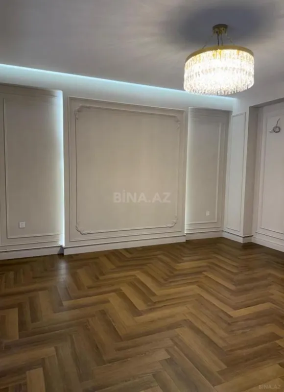 Satılır 3 otaqlı mənzil 110 m²
