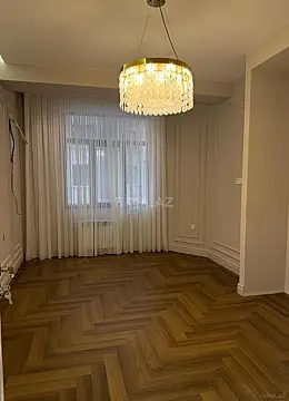 Satılır 3 otaqlı mənzil 110 m²