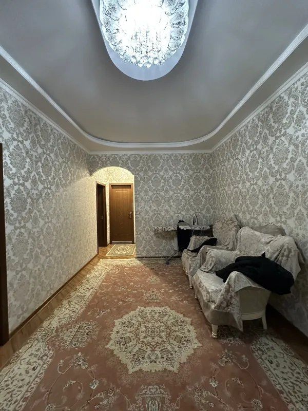 Satılır 2 otaqlı mənzil 106 m²