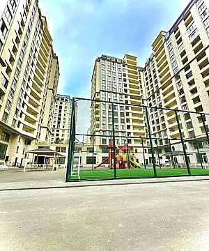 Kirayə verilir 2 otaqlı mənzil 80 m² — Bakı, Nərimanov 2 otaq 80.00 m²