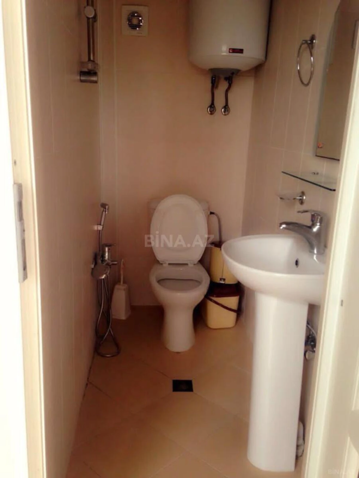 Satılır obyekt 44.4 m²