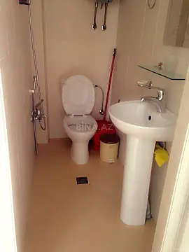 Satılır obyekt 44.4 m²