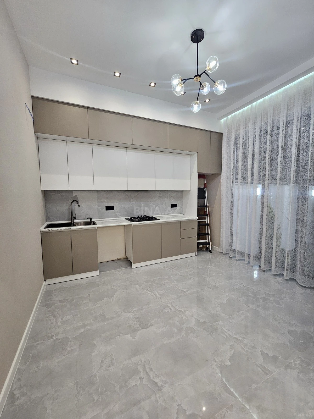 Satılır 4 otaqlı həyət evi 150 m²