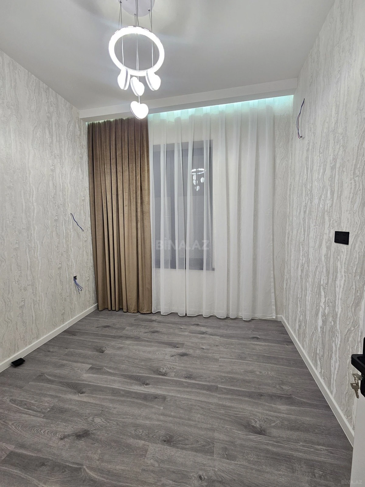 Satılır 4 otaqlı həyət evi 150 m²