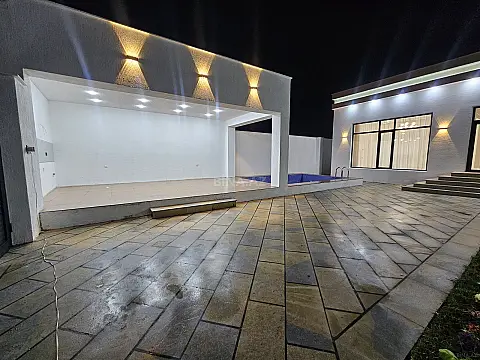 Satılır 4 otaqlı həyət evi 150 m²