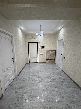 Satılır 2 otaqlı mənzil 91 m²