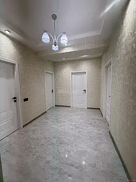 Satılır 2 otaqlı mənzil 91 m²