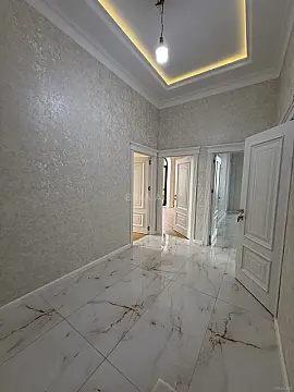 Satılır 2 otaqlı mənzil 71 m²